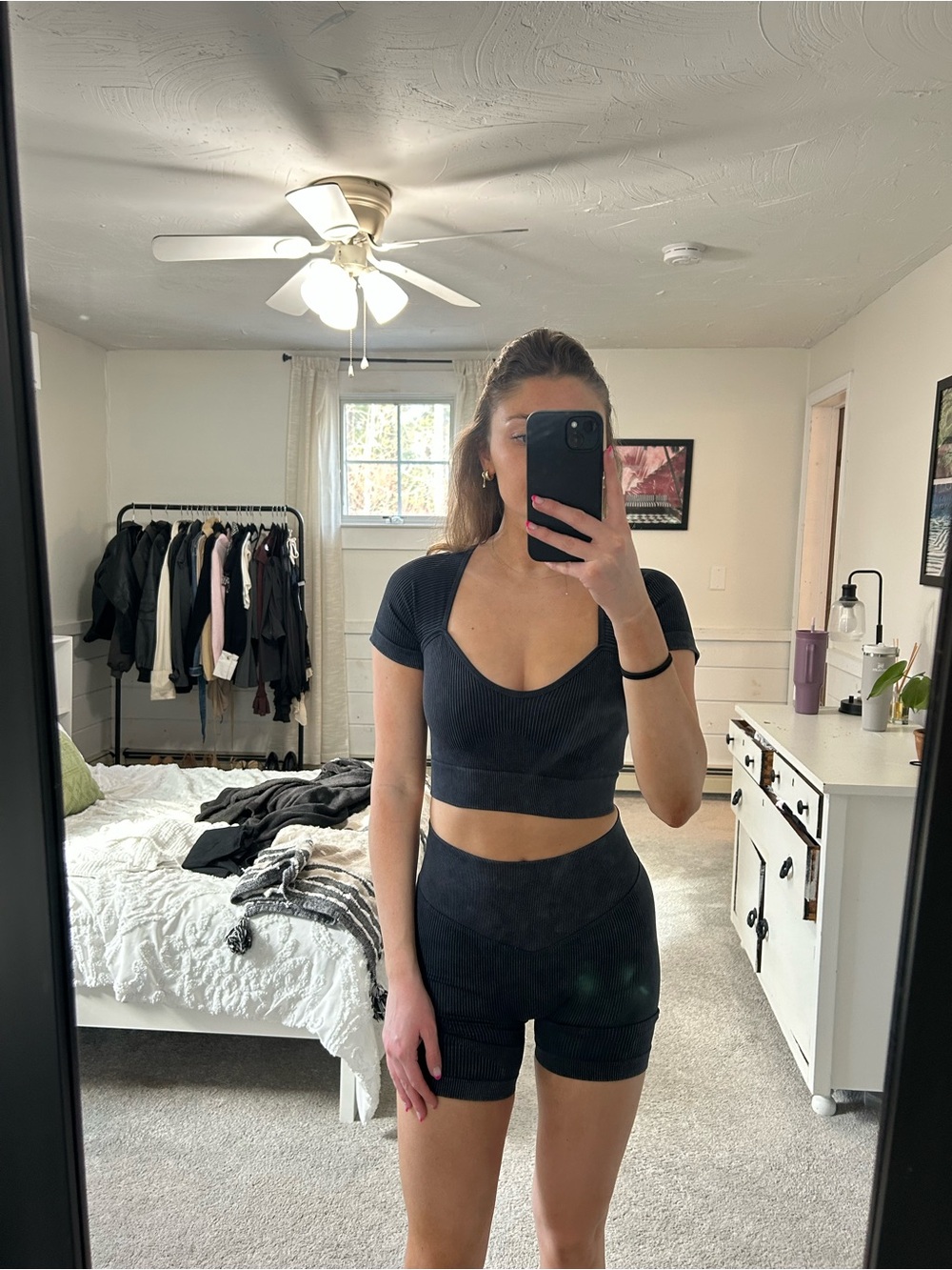 Women's Dark Blue Ribbed Scoop-Neck Workout Set